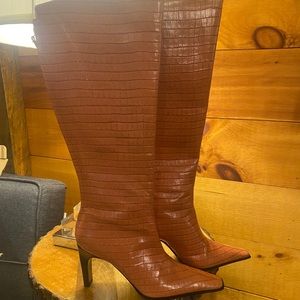Genuine pollini boots